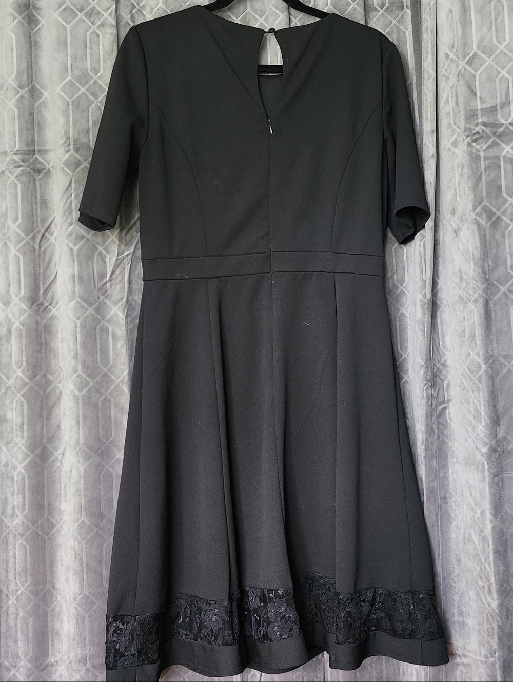 Liz Claiborne Black Fit-and-Flare Midi Dress with Lace Trim - Picture 2 of 5